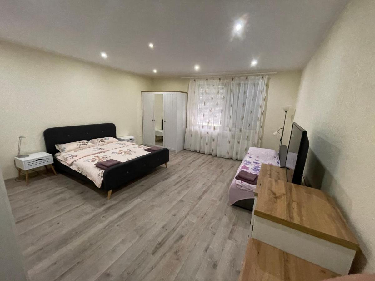 شقة Battonya House المظهر الخارجي الصورة